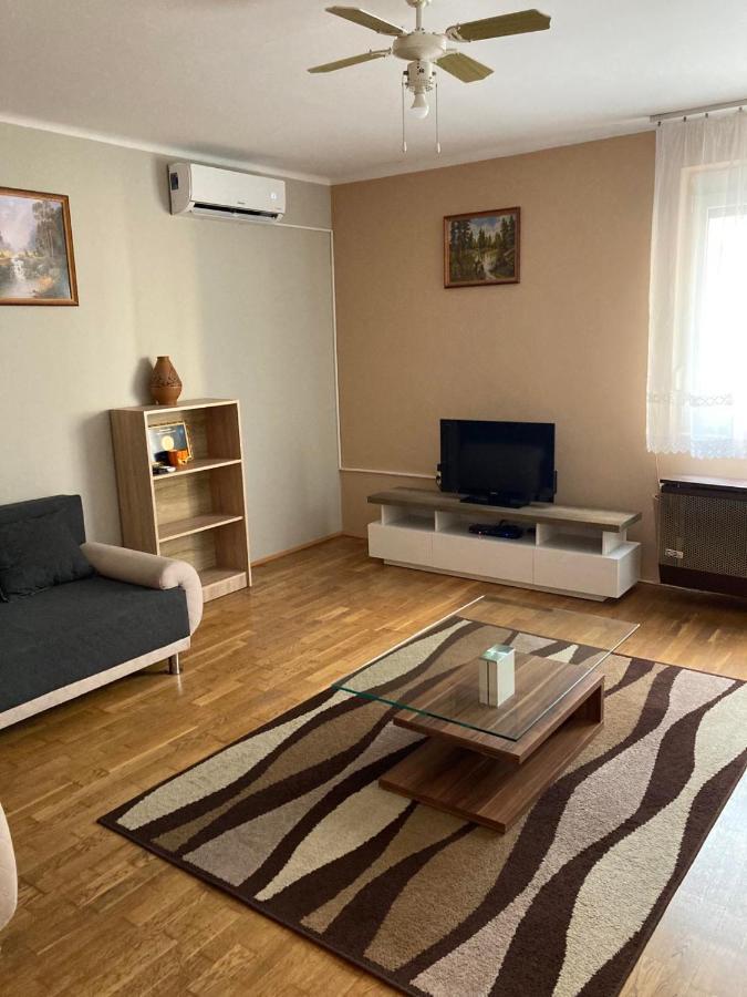 Balaton Apartman Apartment Balatonboglár Екстериор снимка