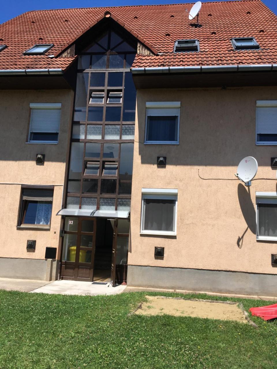 Balaton Apartman Apartment Balatonboglár Екстериор снимка